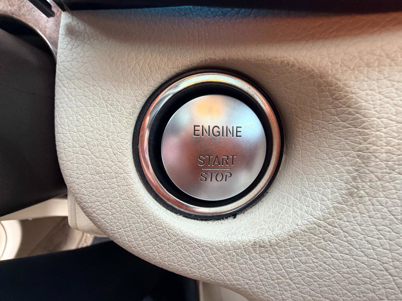 Used 2014 Mercedes-Benz E 350 Sedan image 20