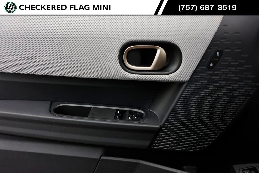 Used 2025 MINI Cooper S FWD image 14