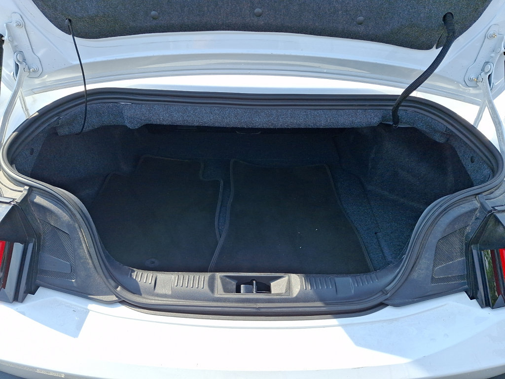 Used 2024 Ford Mustang Premium RWD image 18