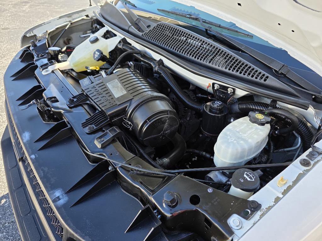 Used 2012 Chevrolet Express 2500 w/ Power Package image 31