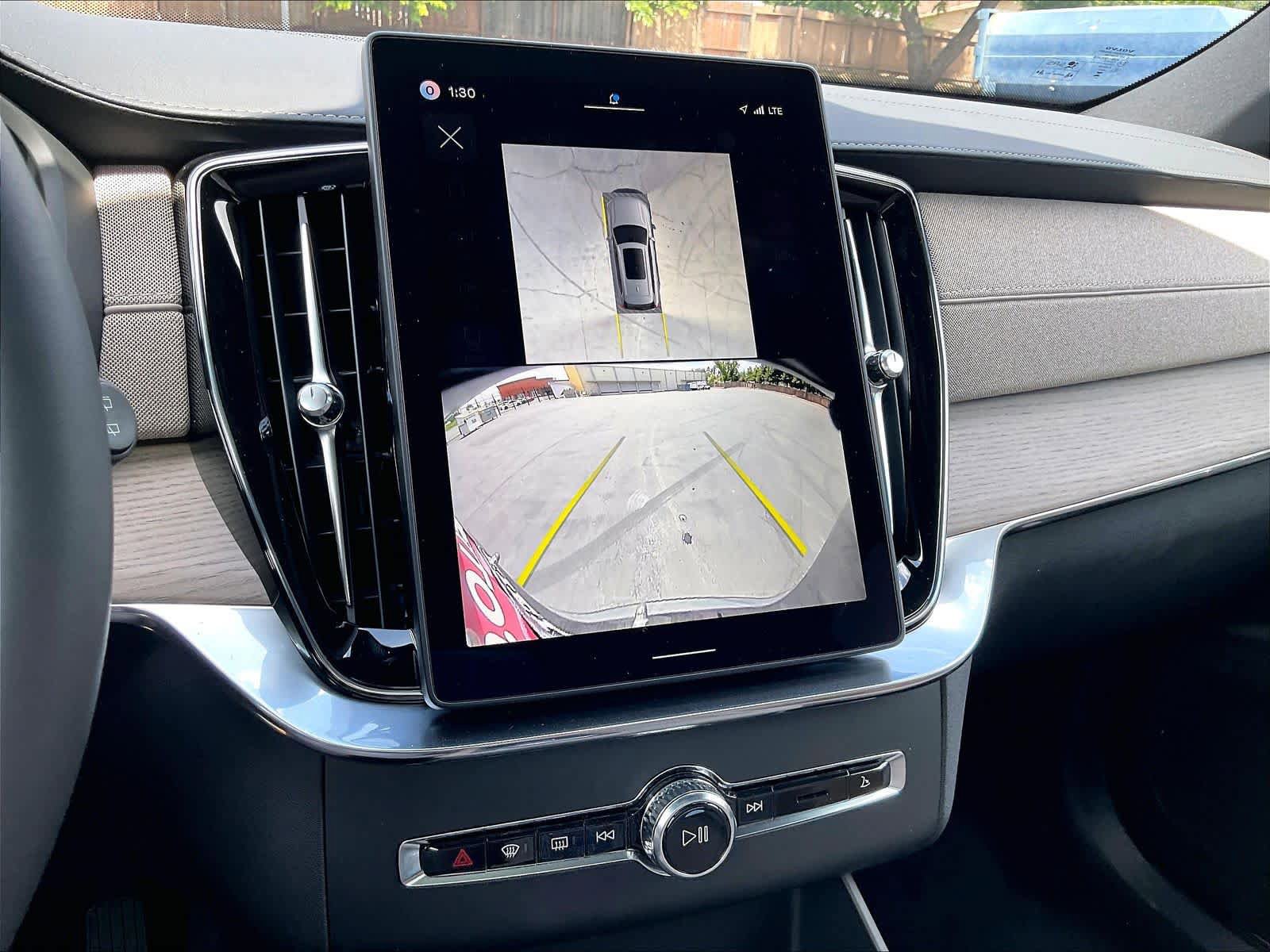 New 2026 Volvo XC90 T8 Plus w/ Protection Package AWD/4WD image 20