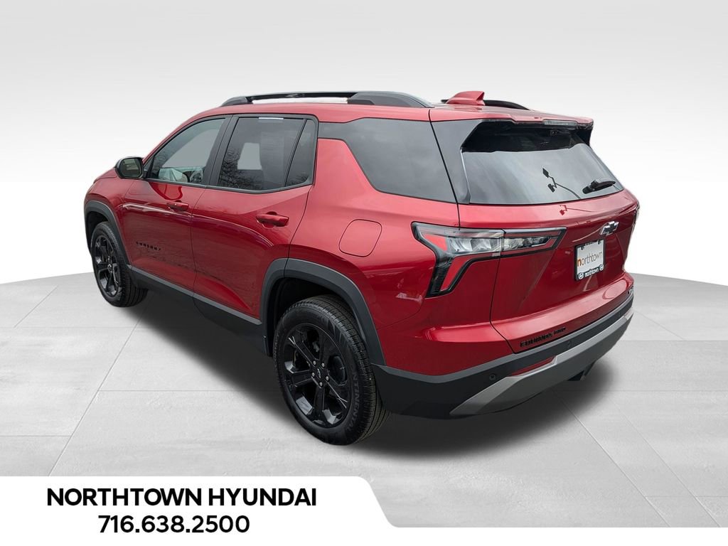 Used 2025 Chevrolet Equinox LT w/ Convenience Package II image 3