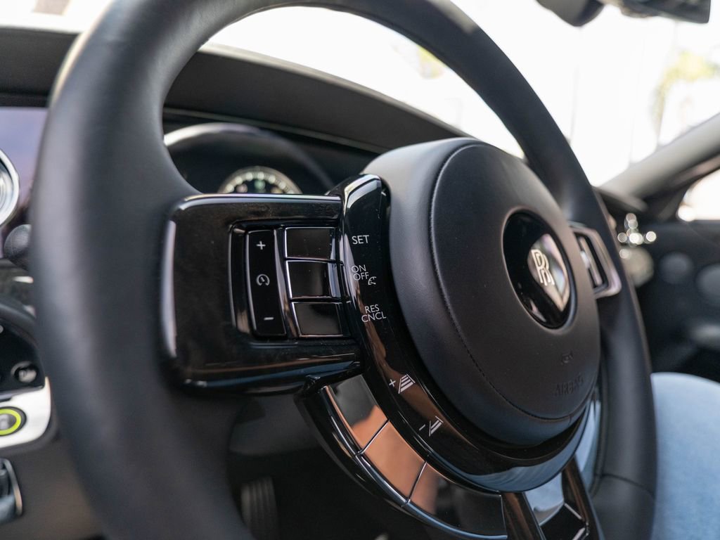 Used 2022 Rolls-Royce Ghost AWD/4WD image 17
