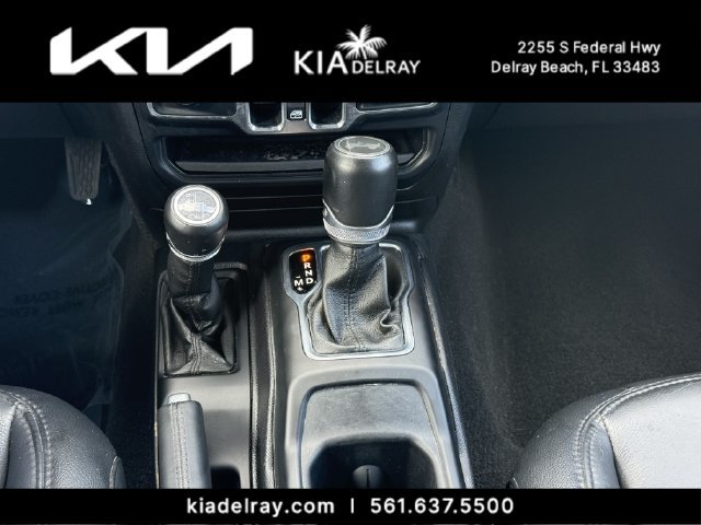 Used 2021 Jeep Wrangler Unlimited Sahara AWD/4WD image 26