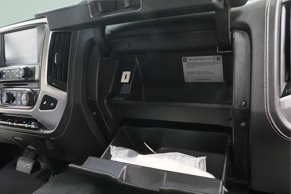 Used 2019 GMC Sierra 2500 SLT w/ Duramax Plus Package image 31