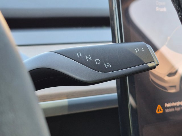 Used 2023 Tesla Model Y Long Range AWD/4WD image 14