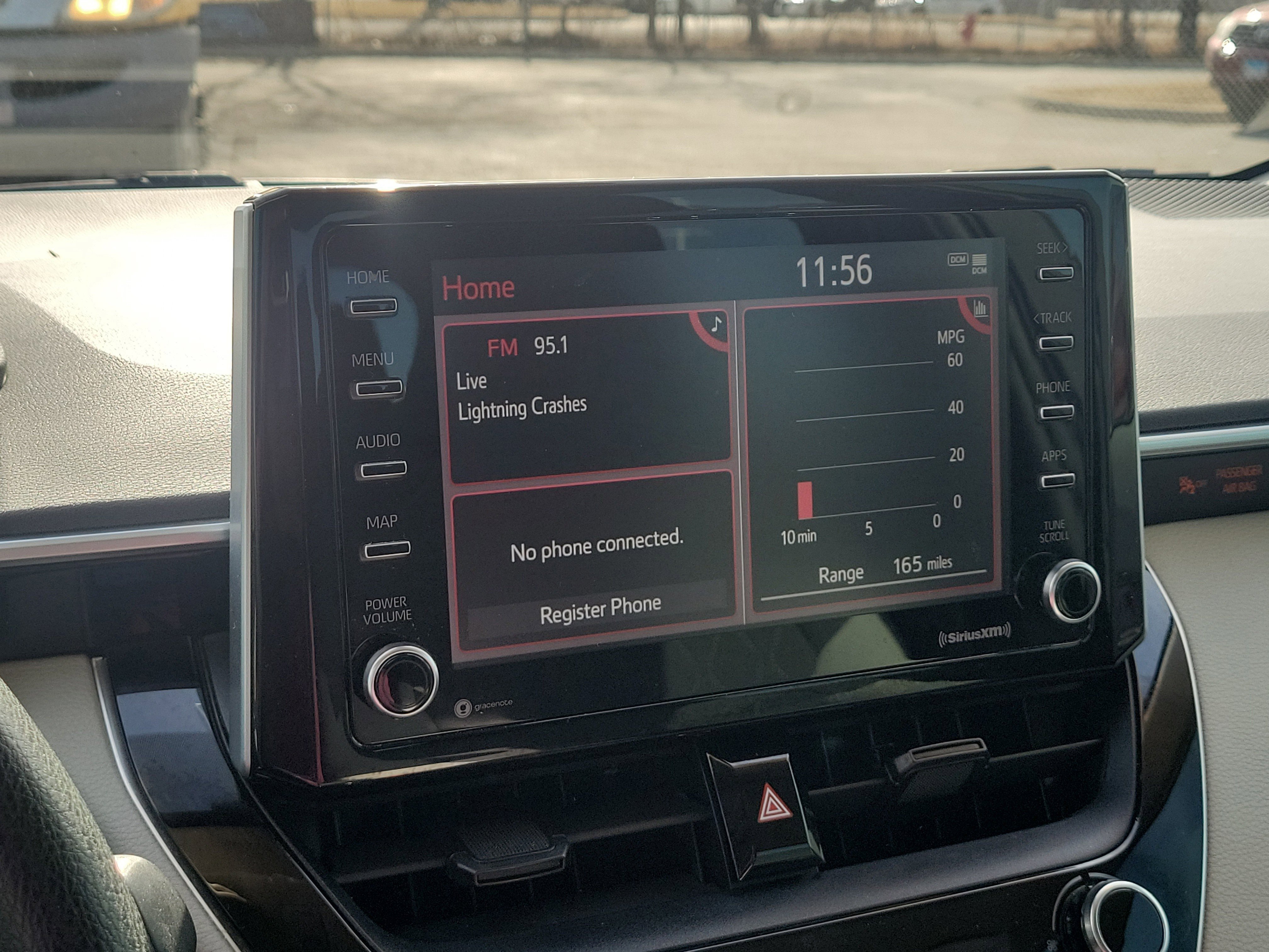 Used 2021 Toyota Corolla LE image 23