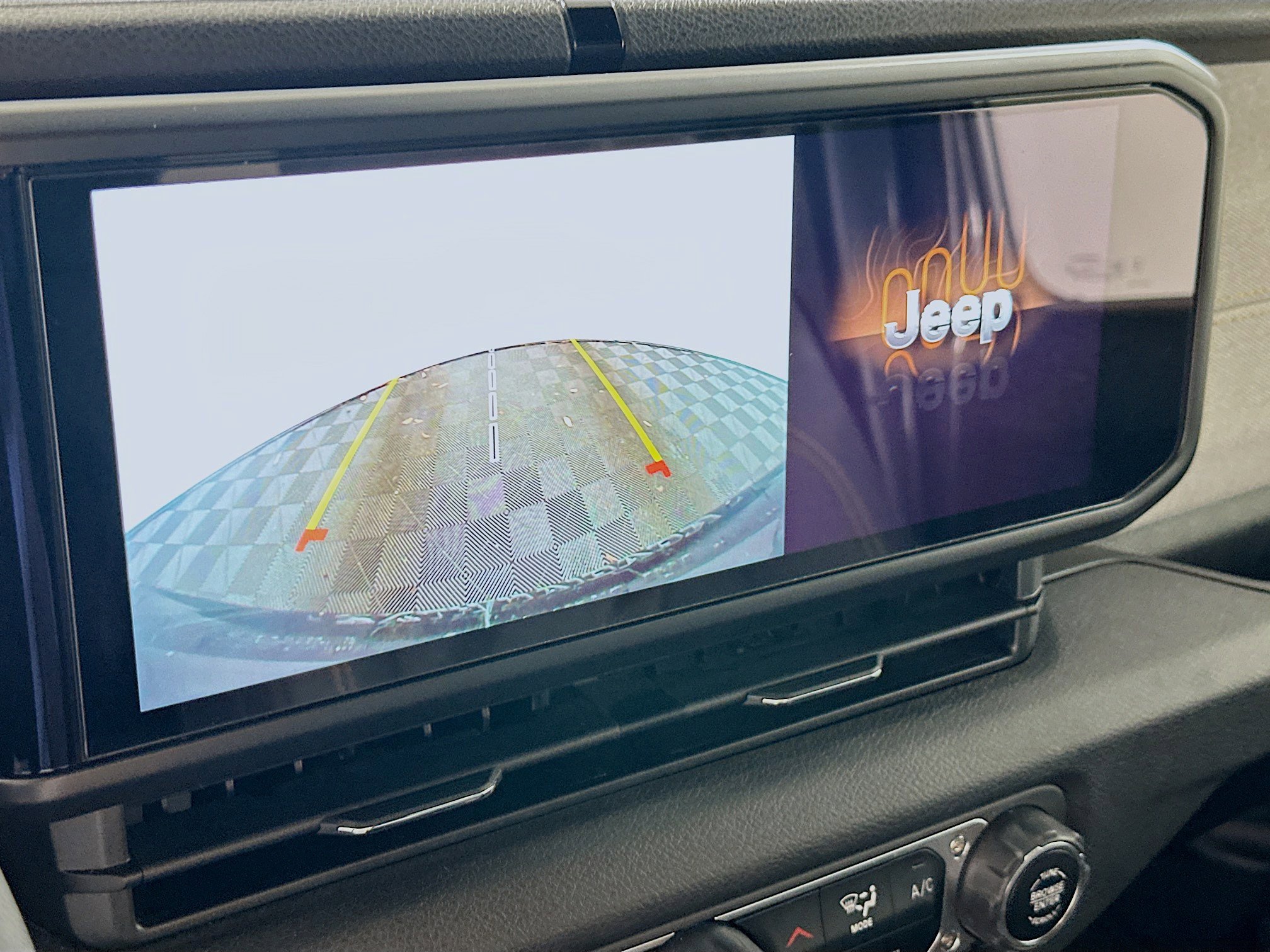 Used 2024 Jeep Wrangler Sport S image 21