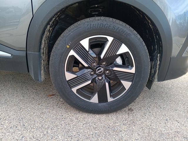 New 2026 Nissan Kicks SV w/ SV Premium Package image 36