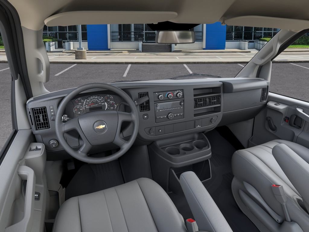 New 2026 Chevrolet Express 4500 RWD image 15