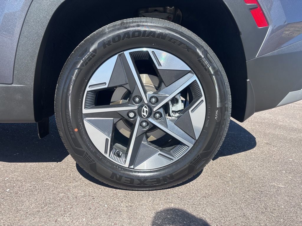 Certified 2025 Hyundai Tucson SEL AWD/4WD image 34