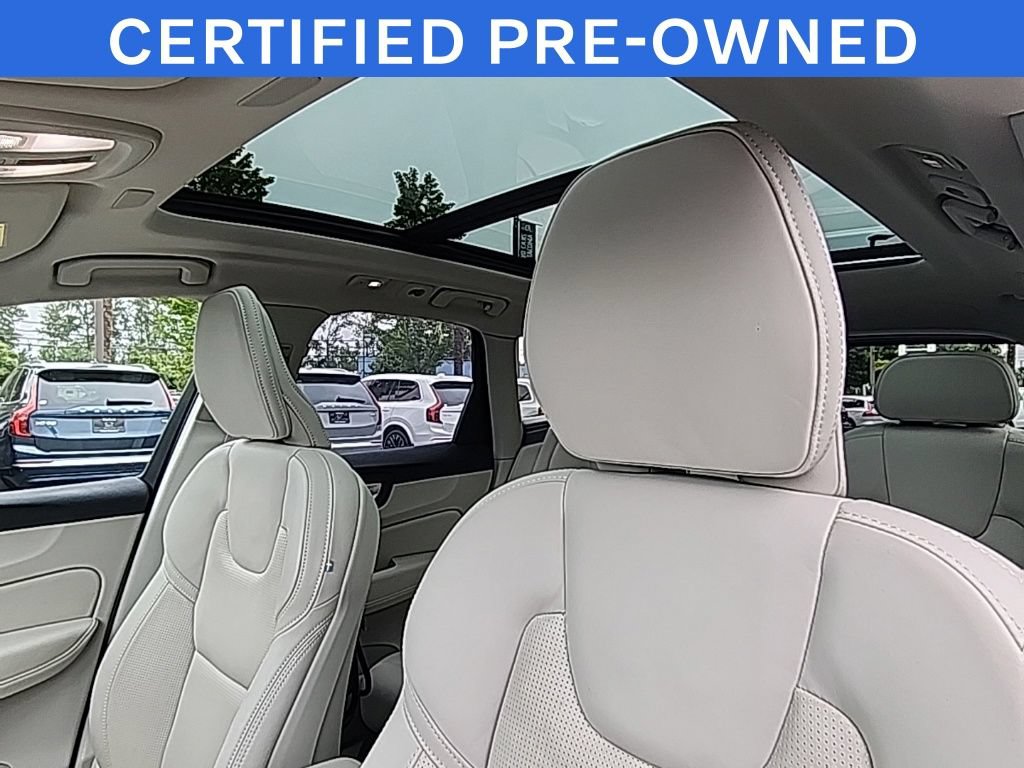 Certified 2024 Volvo XC60 T8 Ultimate w/ Protection Package Premier AWD/4WD image 13