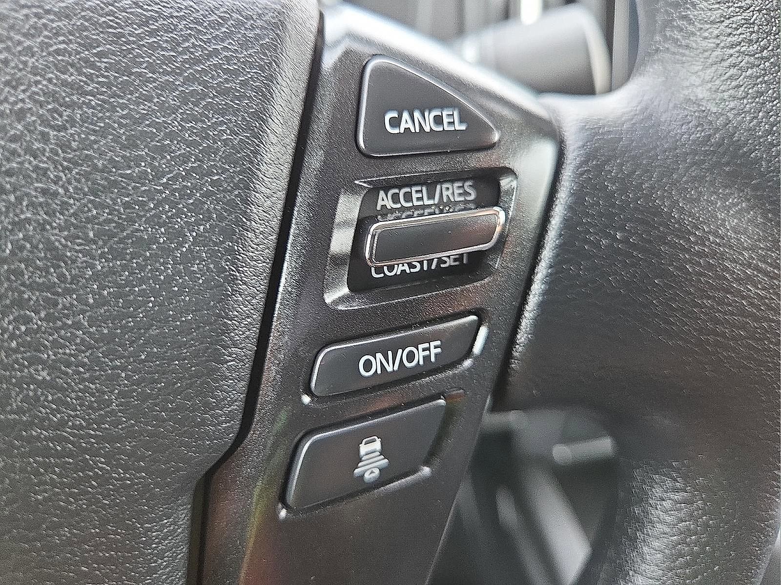 Used 2025 Nissan Frontier S w/ Tow Package image 18