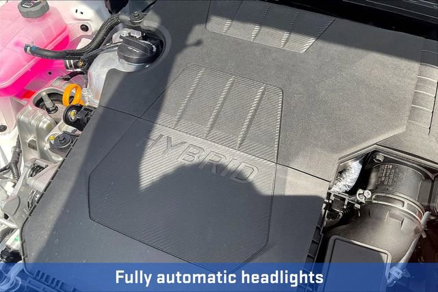 New 2025 Hyundai Elantra Limited FWD image 21