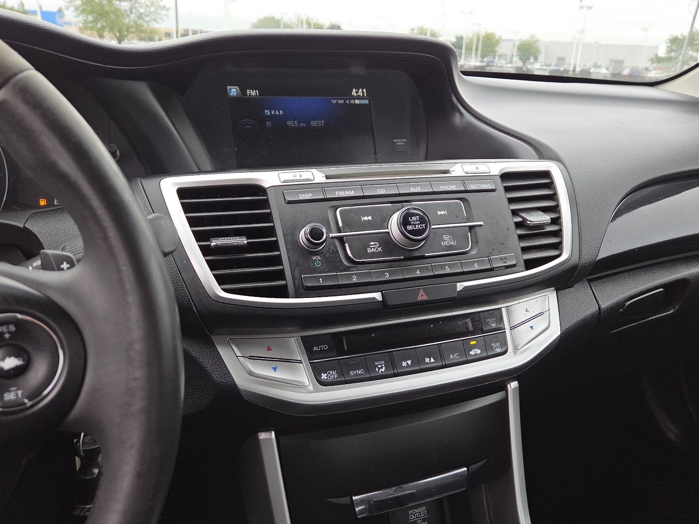 Used 2014 Honda Accord Sport image 26