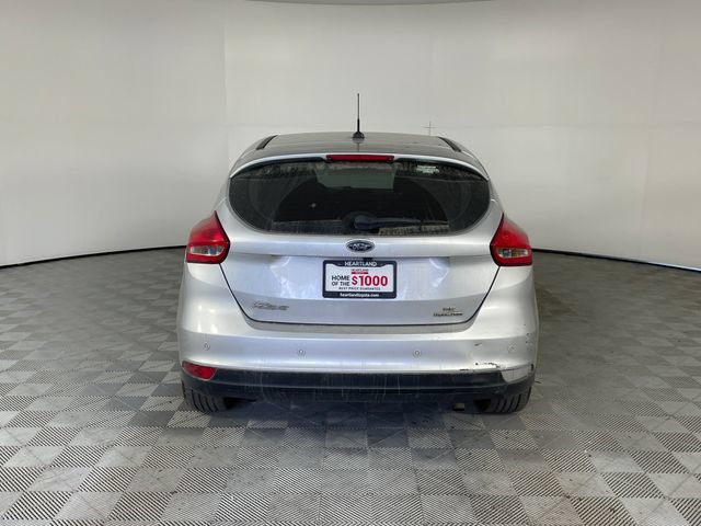 Used 2016 Ford Focus SE w/ Equipment Group 201A FWD image 16