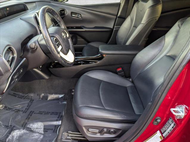 Used 2018 Toyota Prius Prime Premium image 16