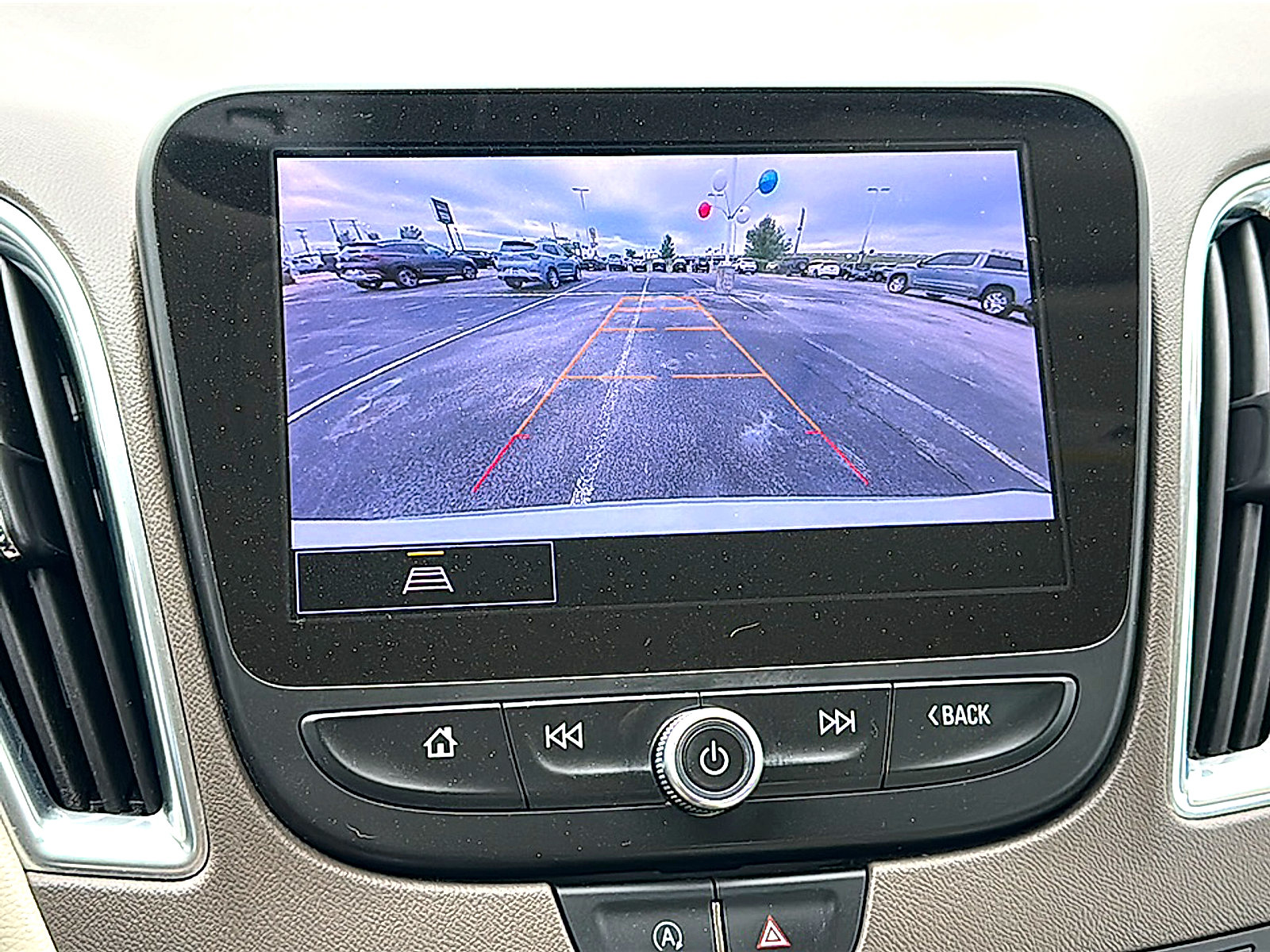 Used 2024 Chevrolet Malibu LT FWD image 27