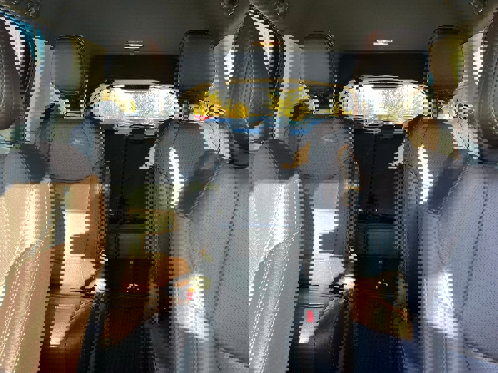 Used 2021 Toyota Sienna Platinum image 38