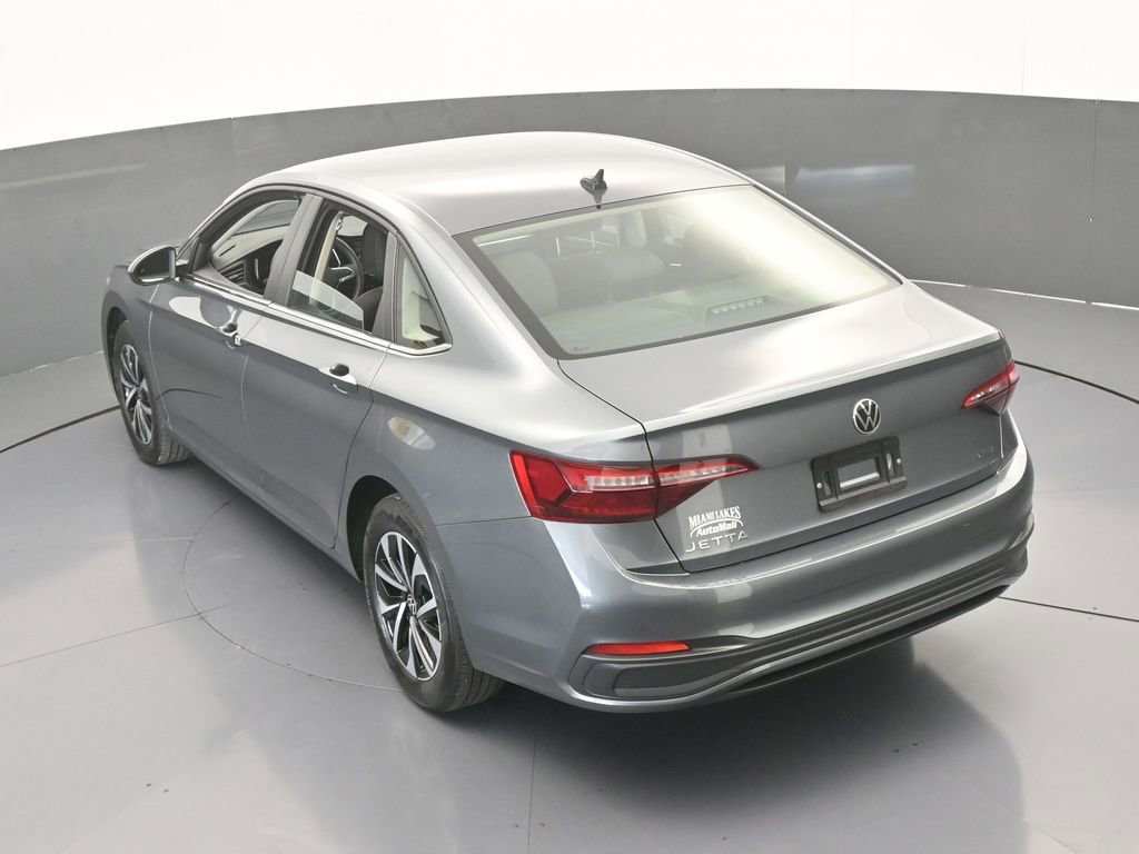 Used 2023 Volkswagen Jetta S image 48