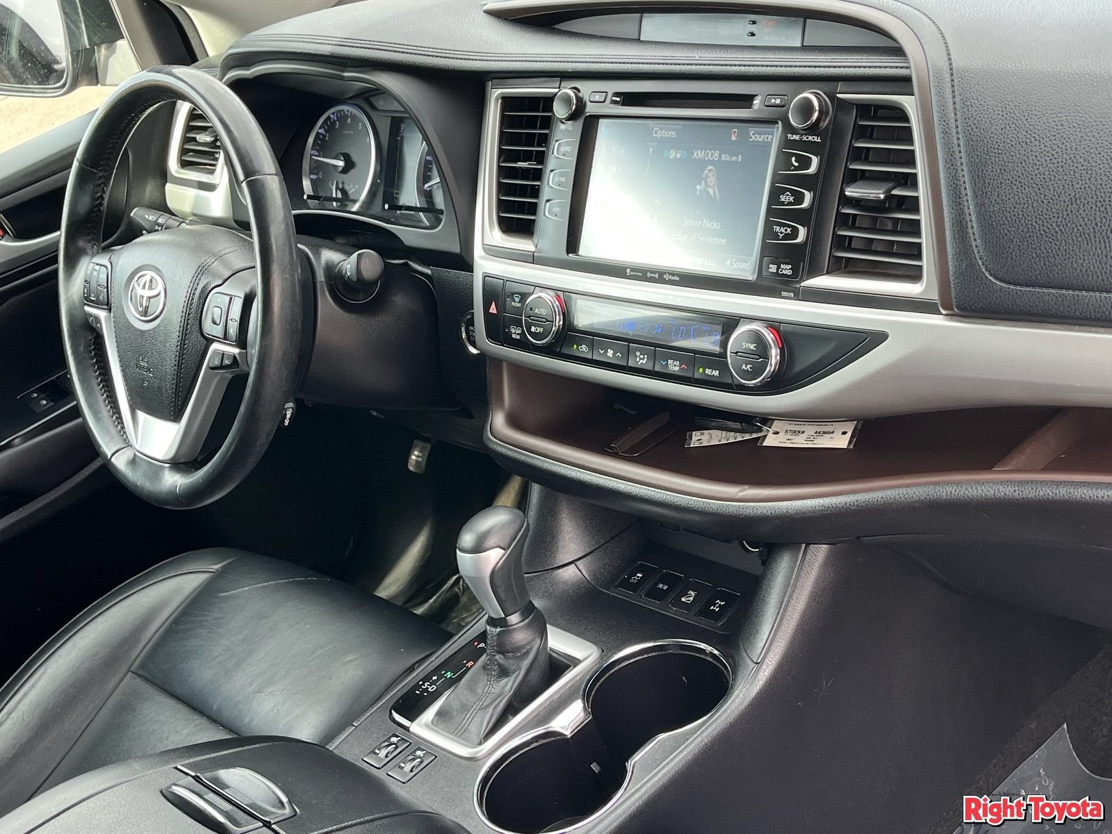 Certified 2017 Toyota Highlander XLE w/ Protection Package #3 AWD/4WD image 13