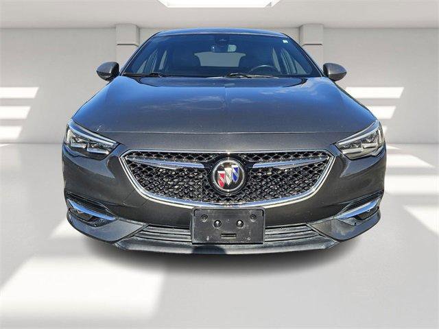 Used 2019 Buick Regal Avenir w/ Driver Confidence Package II image 8
