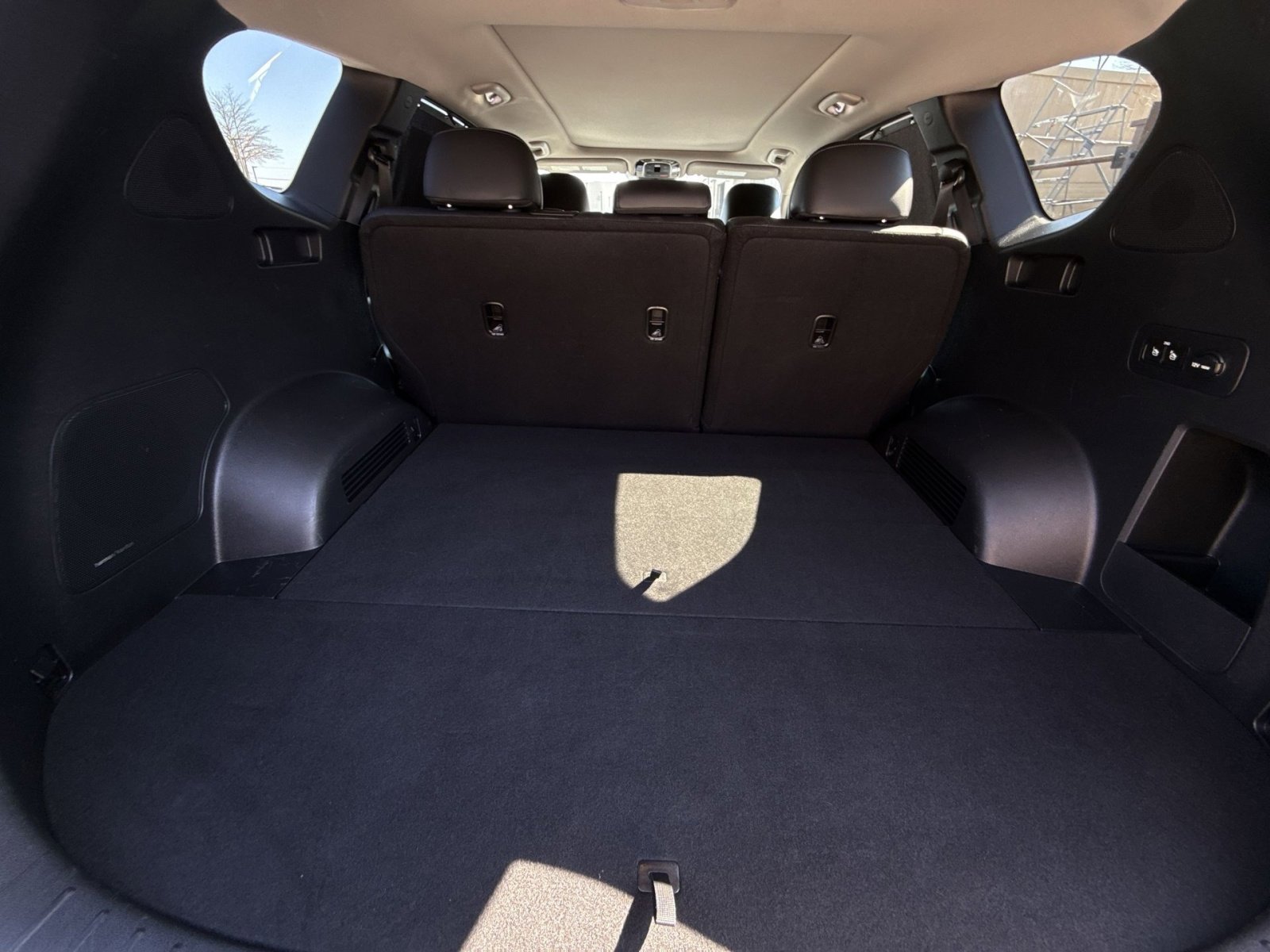 Certified 2023 Hyundai Santa Fe SEL w/ Premium Package image 26