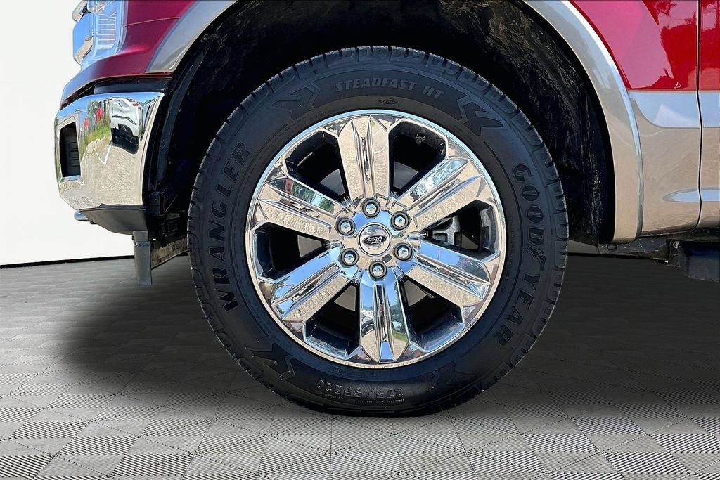 Used 2019 Ford F150 Lariat w/ Equipment Group 502A Luxury AWD/4WD image 9