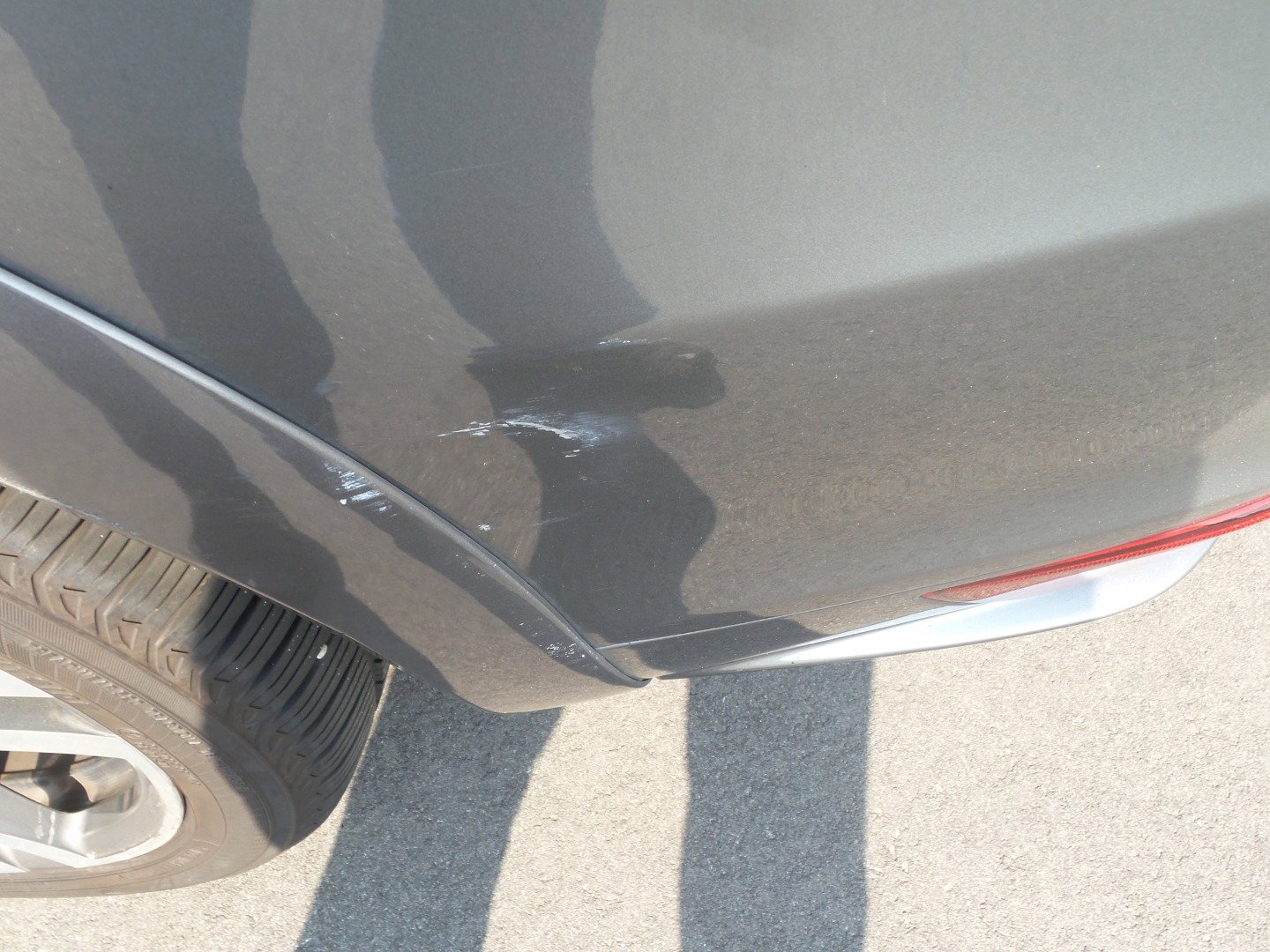 Used 2013 Porsche Cayenne GTS image 40