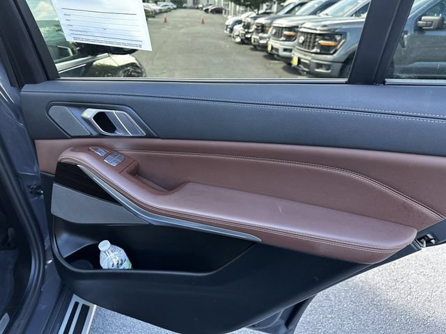 Used 2021 BMW X7 xDrive40i w/ Executive Package AWD/4WD image 41