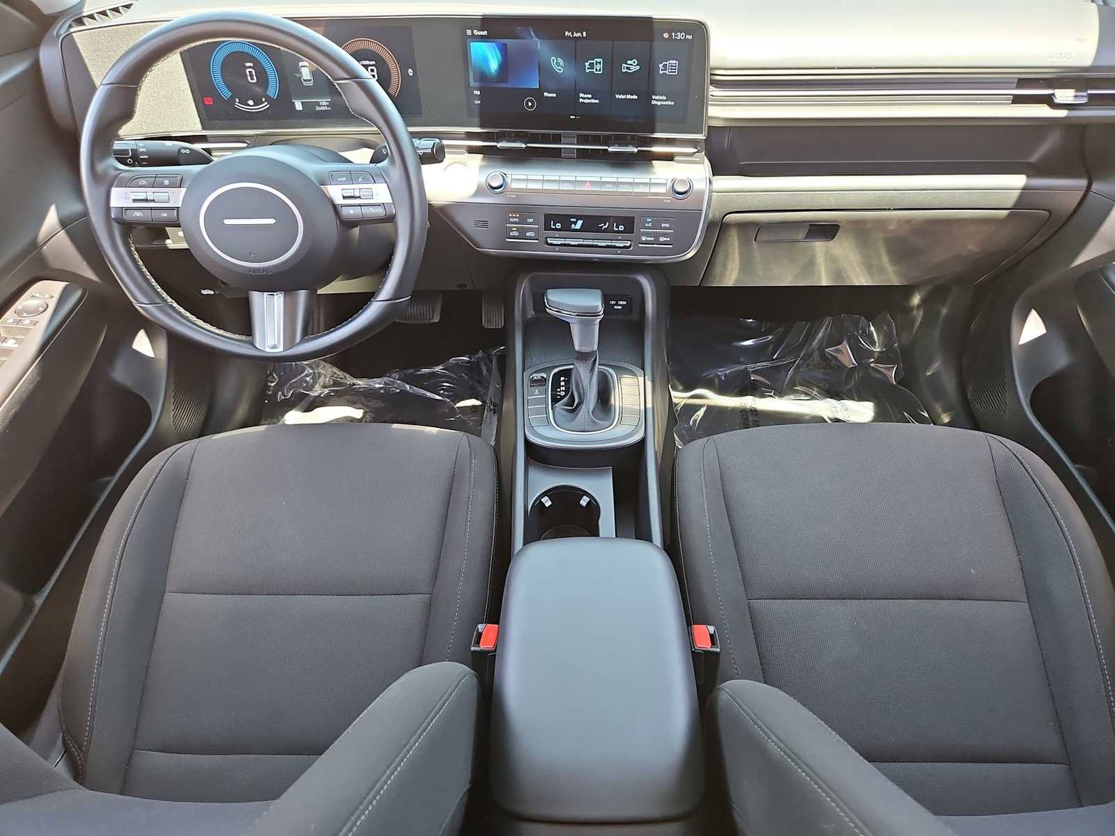 Used 2025 Hyundai Kona SEL AWD/4WD image 15