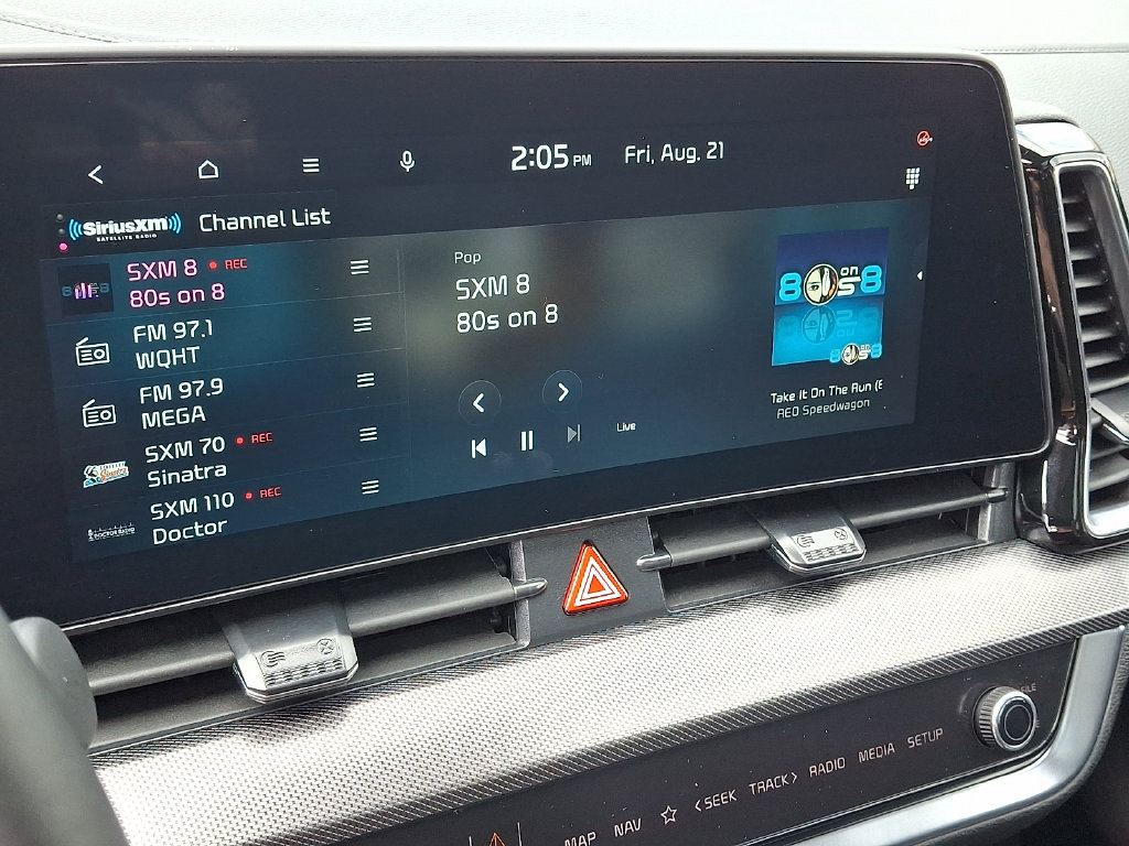 Used 2025 Kia Sportage SX AWD/4WD image 16
