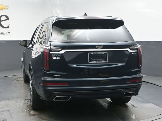 Used 2024 Cadillac XT6 Sport w/ Technology Package image 40