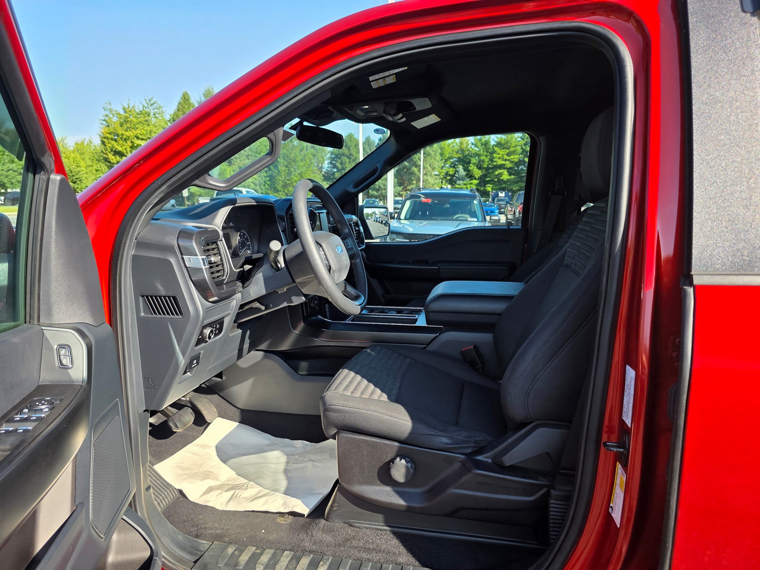 Used 2023 Ford F150 XL w/ STX Appearance Package AWD/4WD image 21