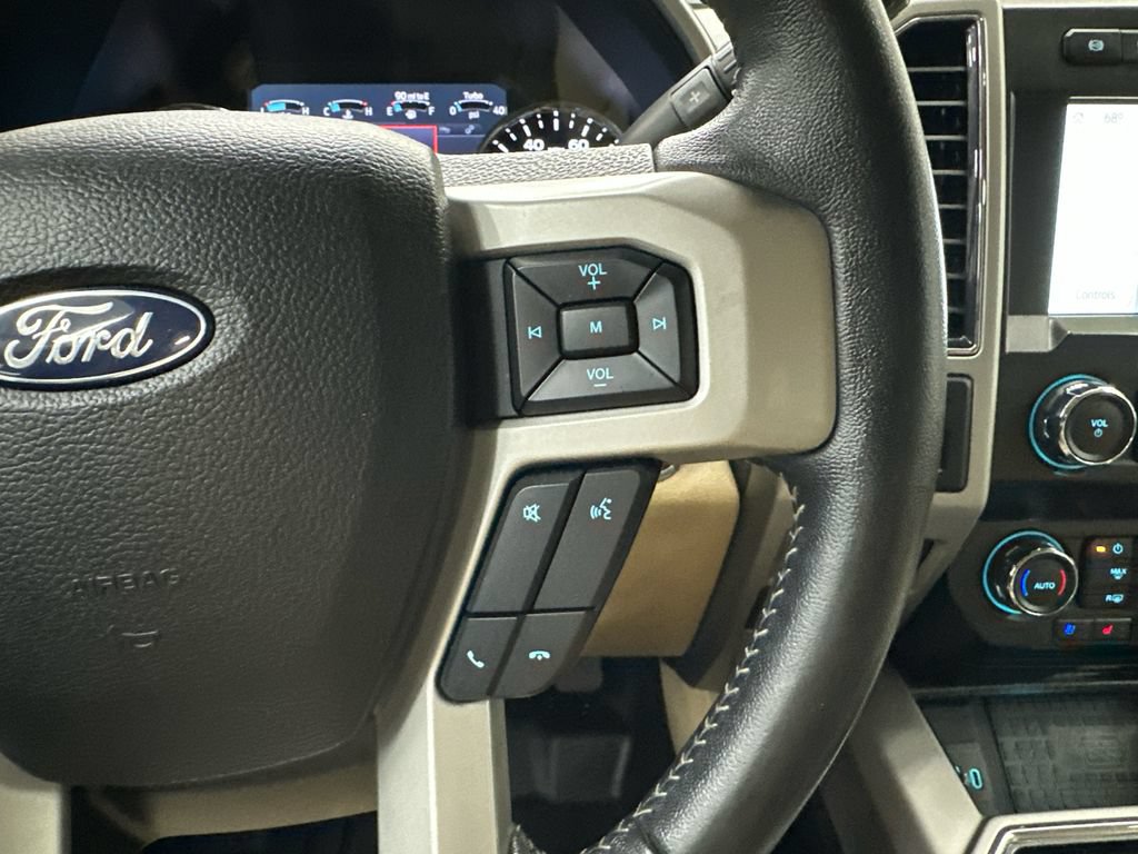 Used 2021 Ford F250 Lariat w/ Lariat Ultimate Package AWD/4WD image 27