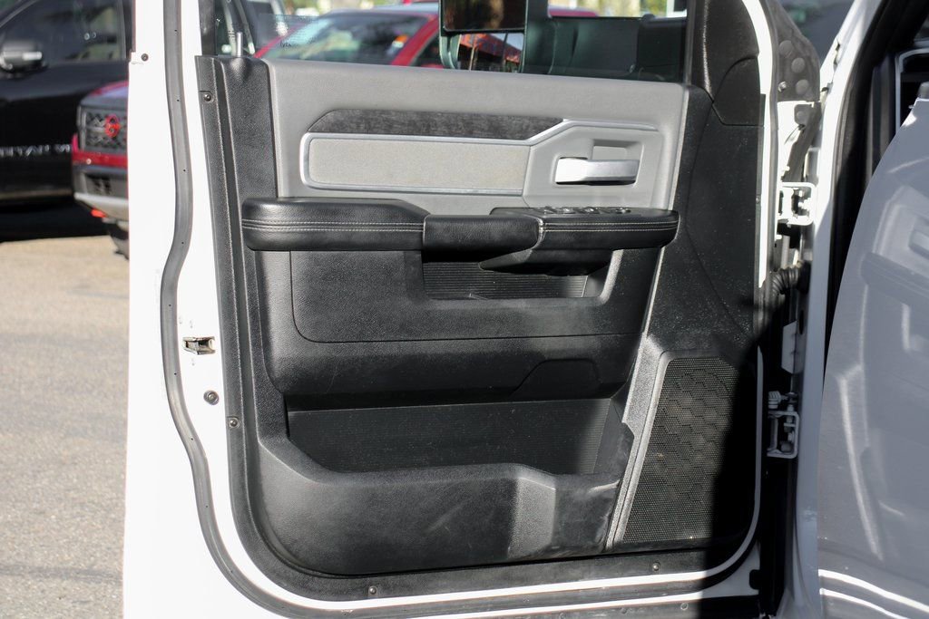 Used 2021 RAM 3500 Big Horn image 12