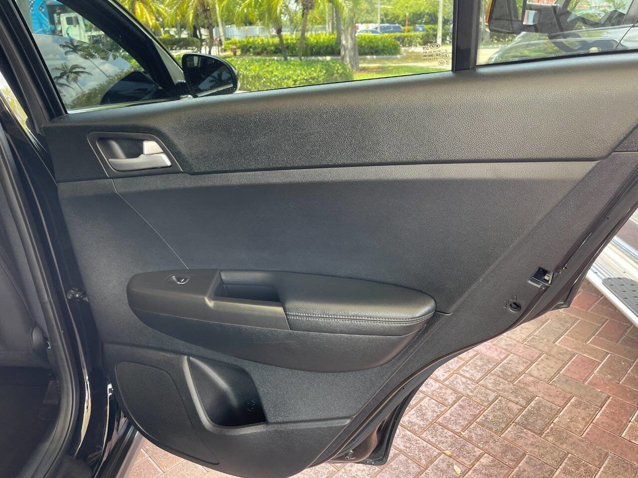 Used 2017 Kia Sportage LX w/ LX Popular Package image 21