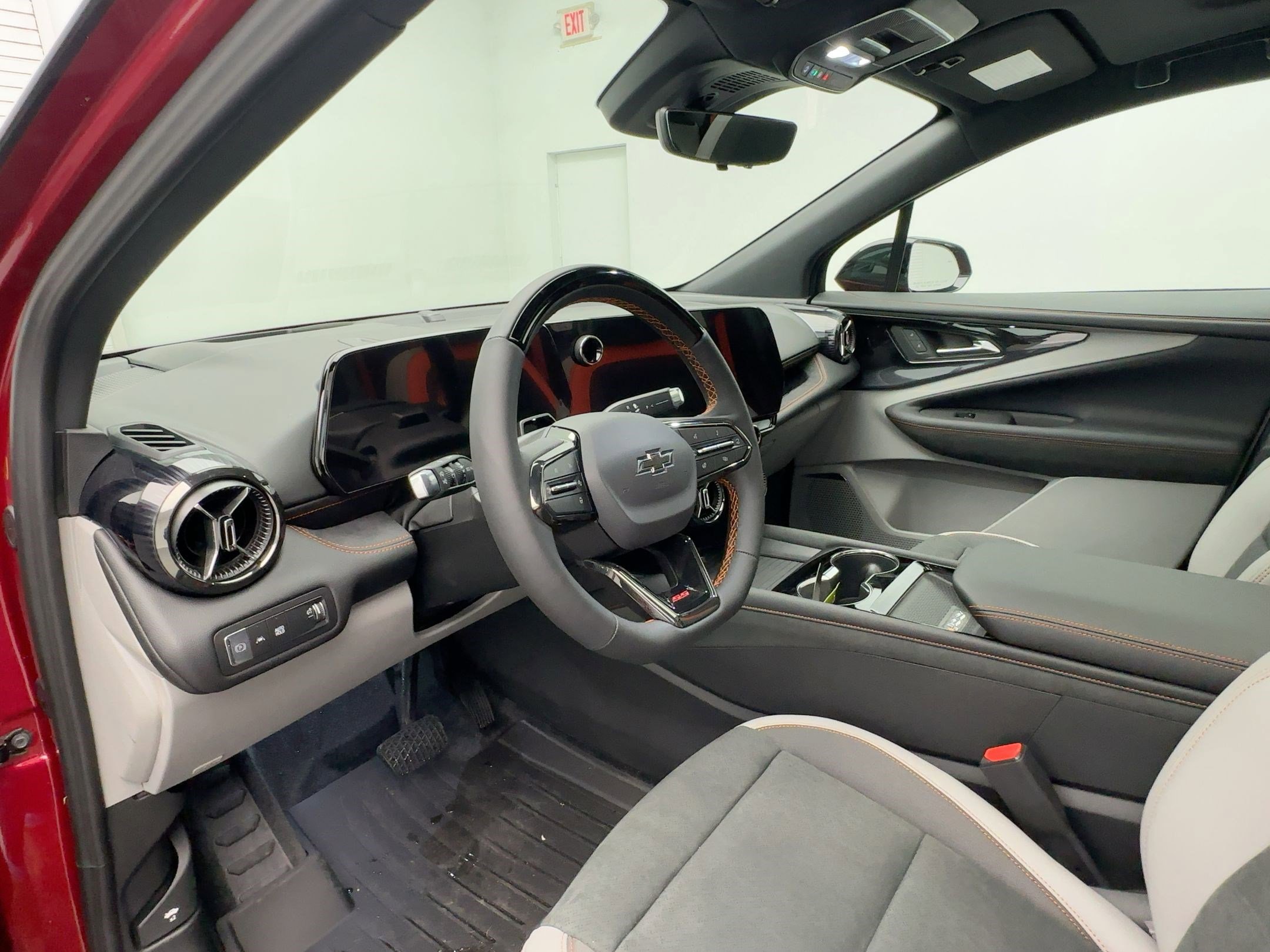 New 2026 Chevrolet Blazer EV SS w/ LPO, Blackout Package image 4