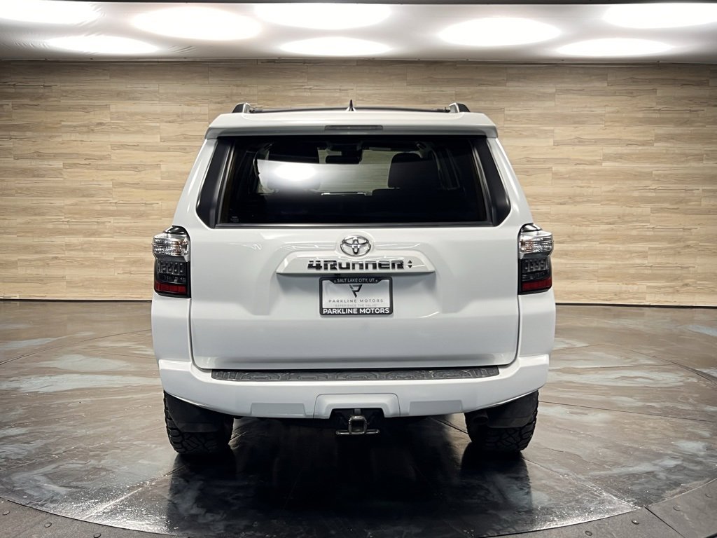 Used 2023 Toyota 4Runner SR5 Premium image 10