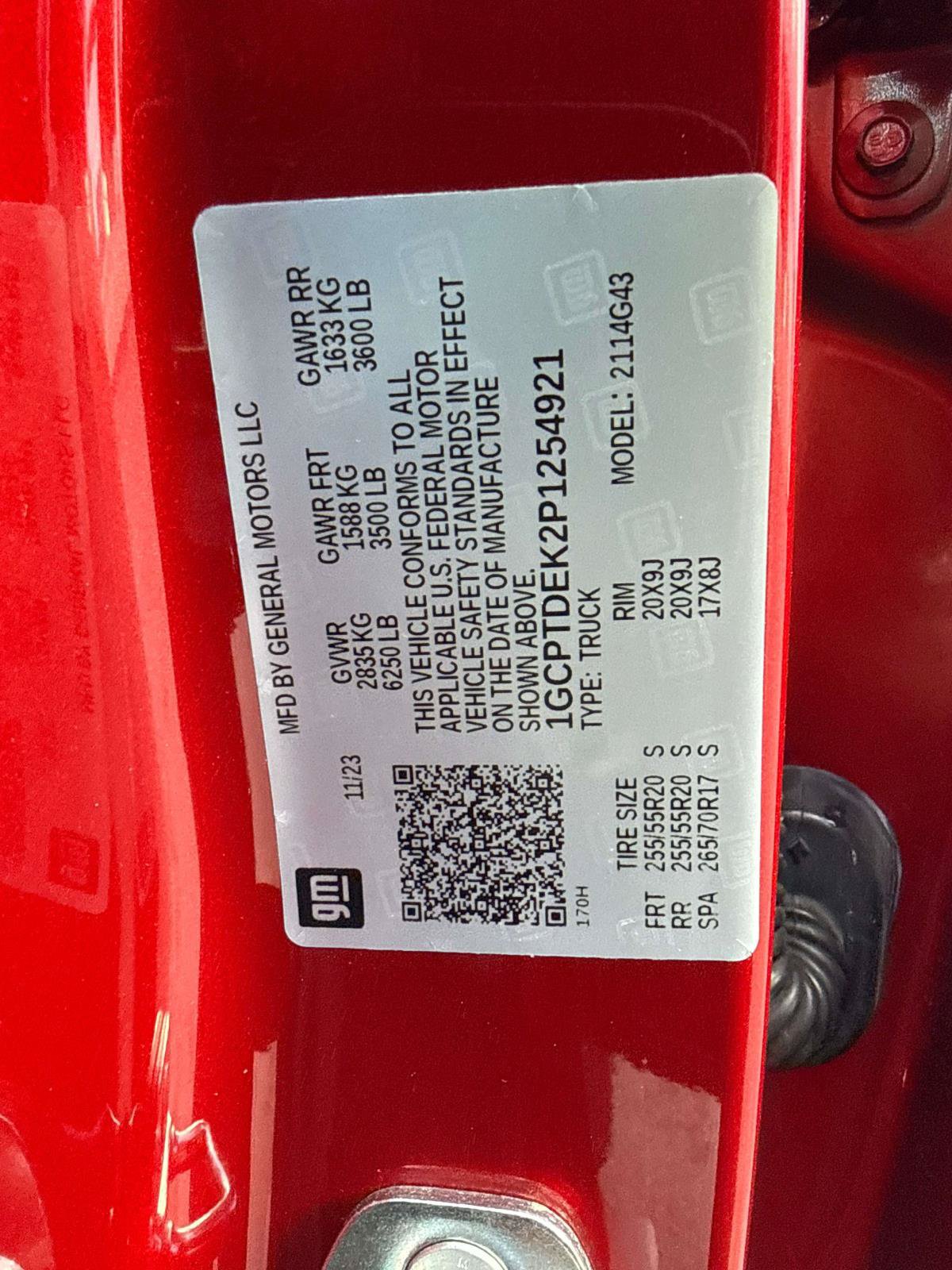 Used 2023 Chevrolet Colorado Z71 w/ Z71 Convenience Package 2 AWD/4WD image 28