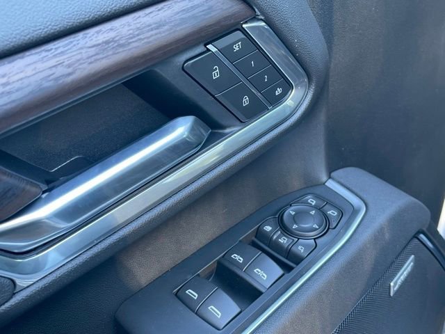 New 2026 GMC Sierra 2500 SLT w/ SLT Premium Package image 18