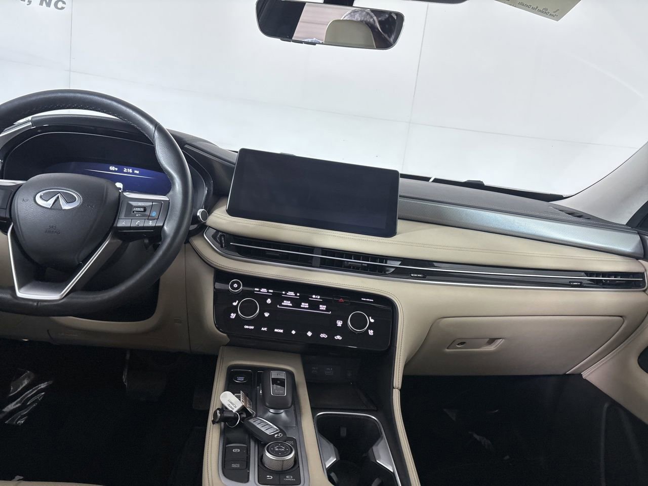 Used 2023 INFINITI QX60 Luxe w/ Cargo Package AWD/4WD image 24