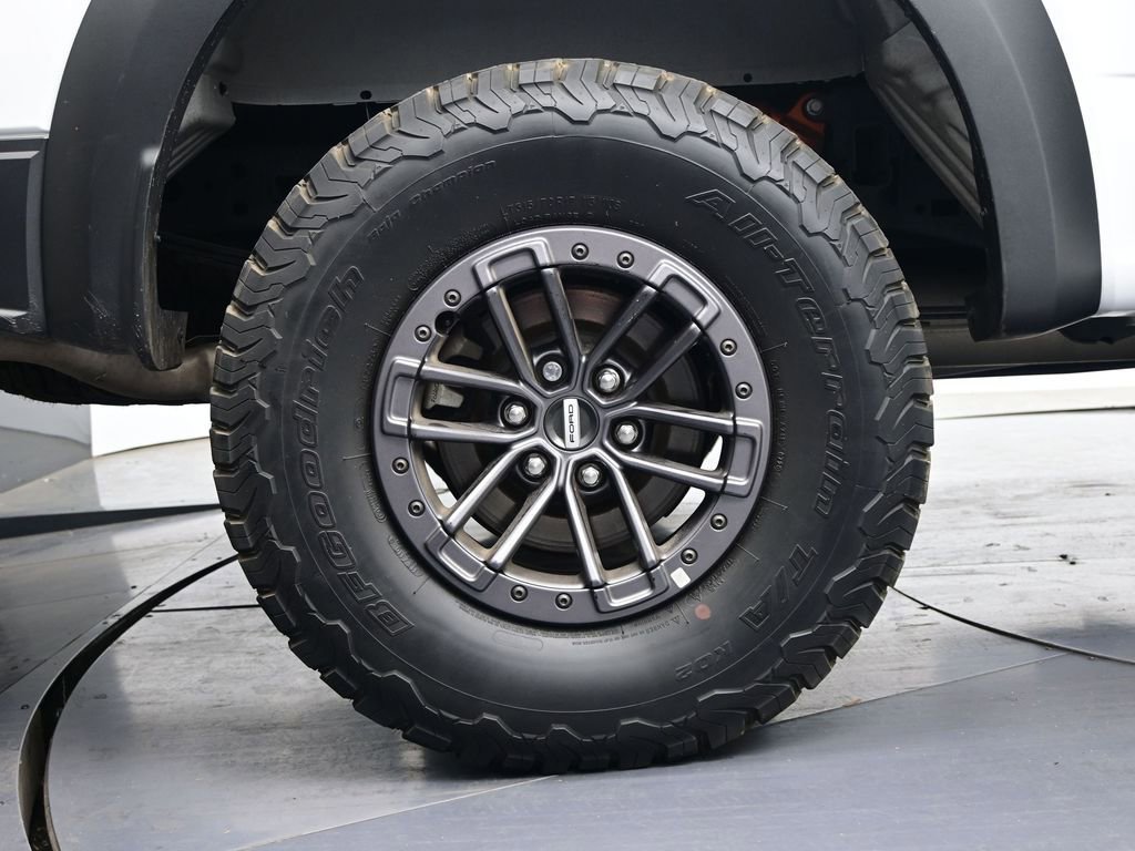 Used 2020 Ford F150 Raptor w/ Equipment Group 802A Luxury image 27