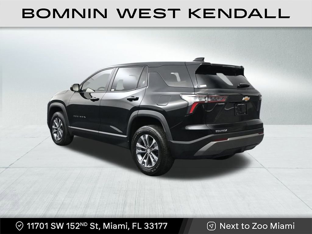 Used 2026 Chevrolet Equinox LT image 3