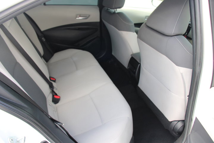 Certified 2021 Toyota Corolla LE FWD image 17