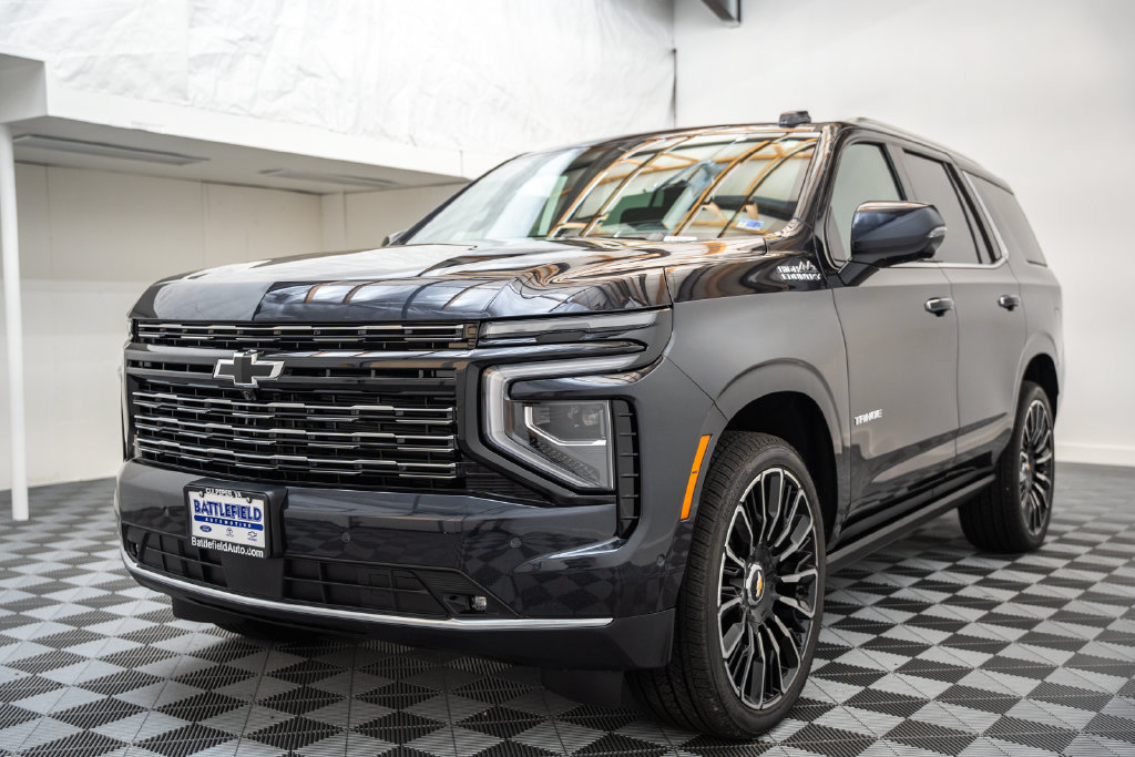 New 2026 Chevrolet Tahoe High Country AWD/4WD image 3