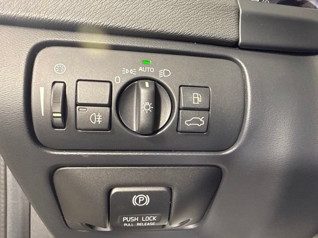 Used 2013 Volvo S60 T5 FWD image 16