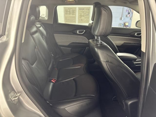 Used 2022 Jeep Compass Latitude AWD/4WD image 29