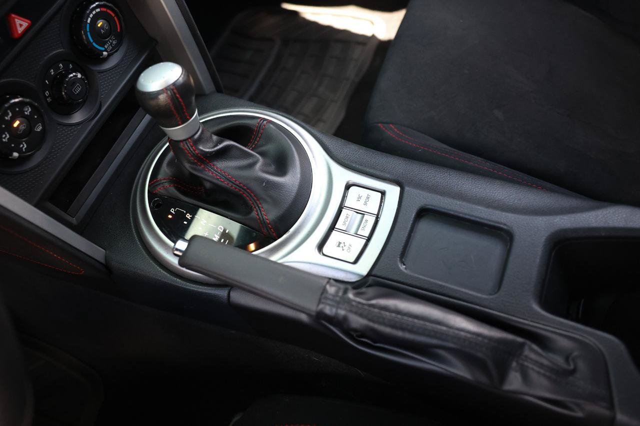 Used 2015 Scion FR-S RWD image 34