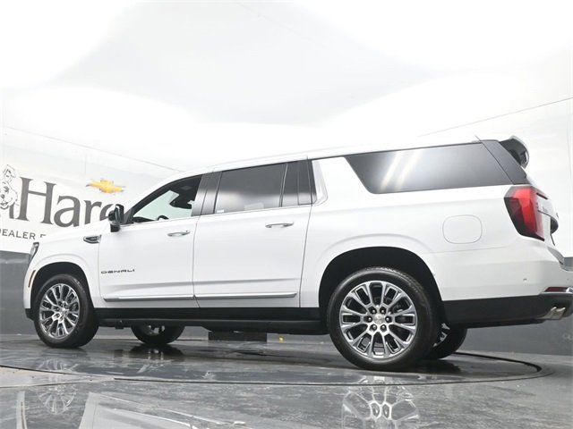 Used 2025 GMC Yukon XL Denali image 55